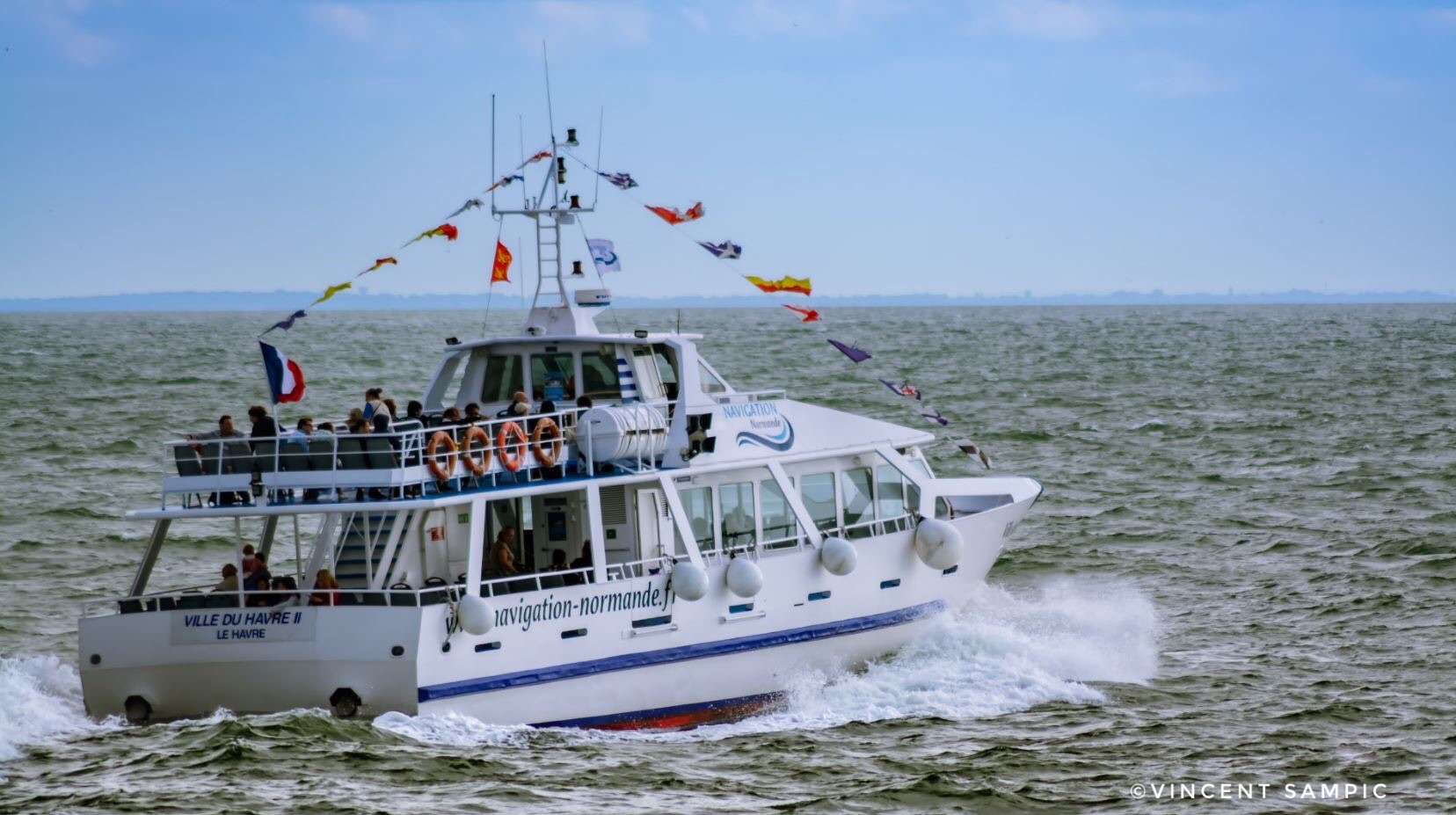 promenade-en-bateau-jusqu-etretat-seine-maritime-la-normandie