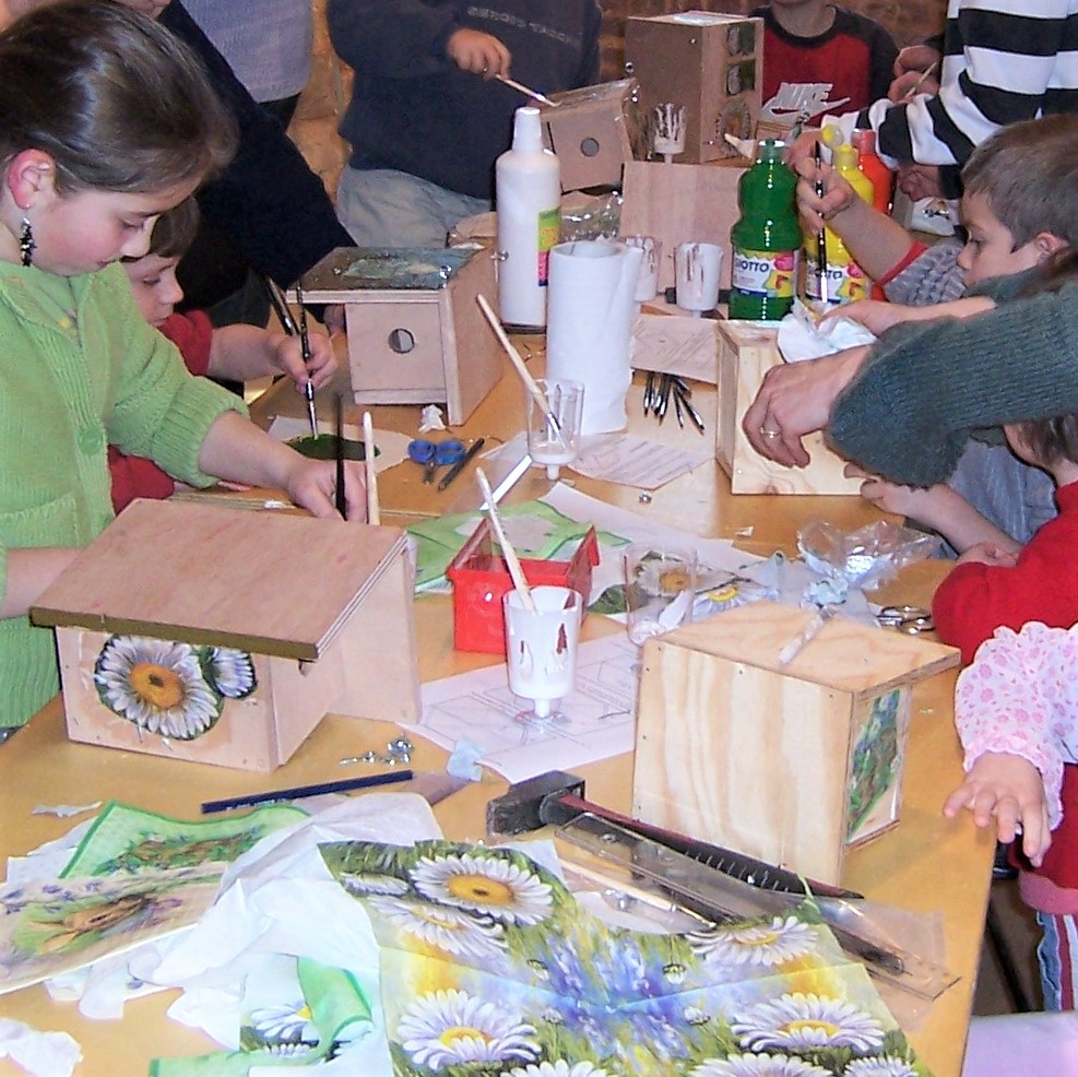 Atelier famille : cabane à oiseaux Le 16 nov 2024