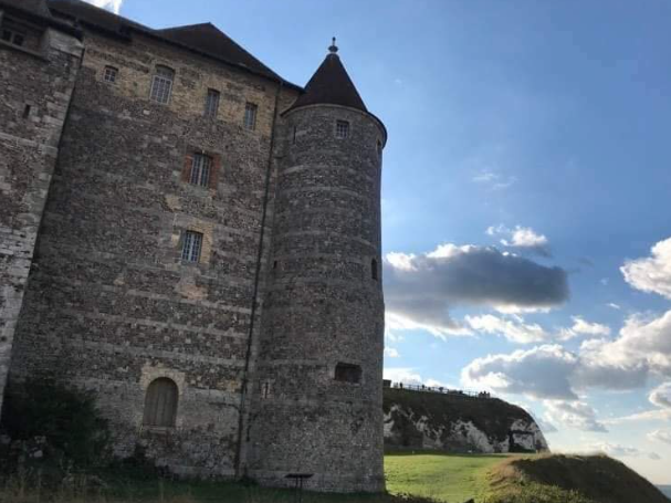 COMPLET ((Visite guidée)) Les souterrains du château Du 21 au 22 sept 2024