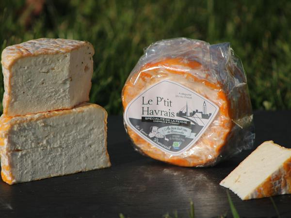 4-Fromages-©-La-Ferme-Dumes