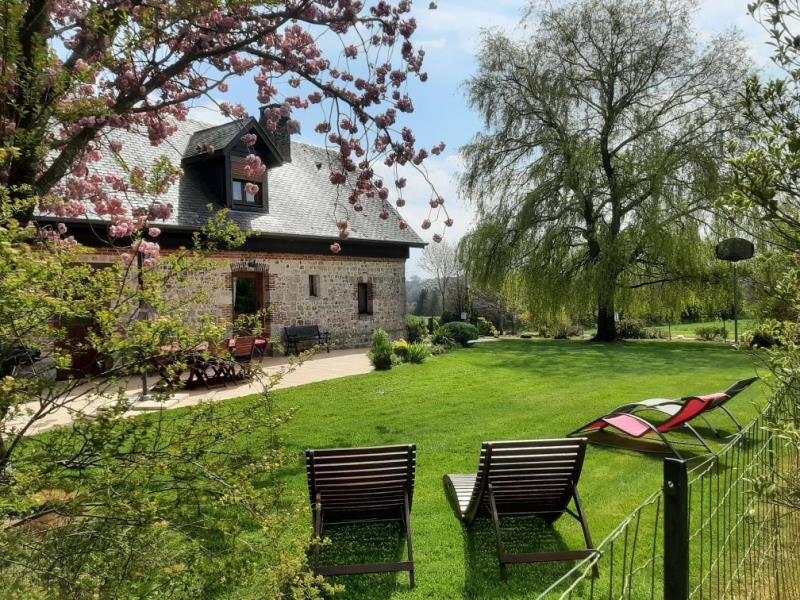 BEC DE MORTAGNE#Gîtes de France® - A L'Orée du Bois