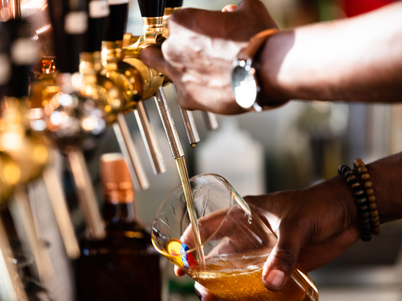 La Grande Ecole - Pub Janine 01 ©La Grande École