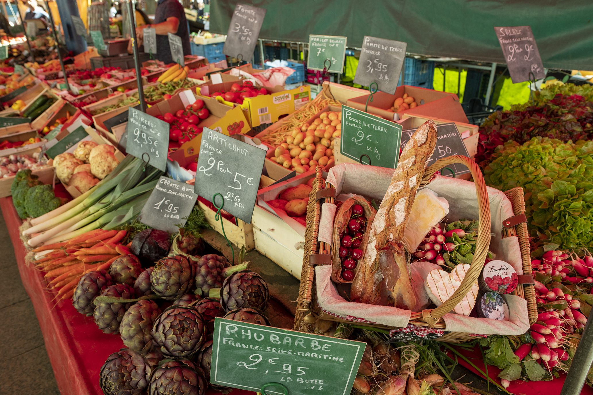 Immersion au marché : visite et dégustations