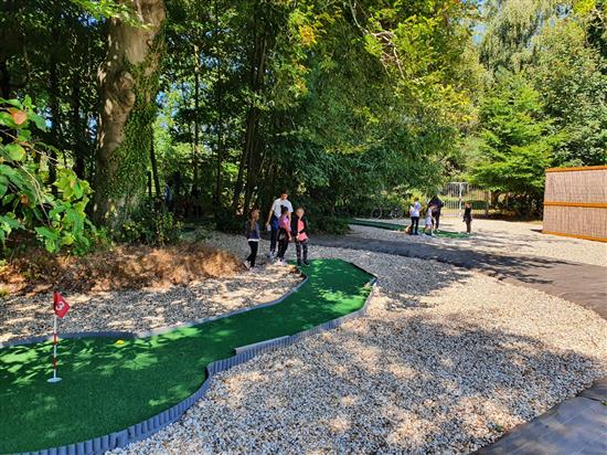 Mini-golf - Parc forestier de Montgeon