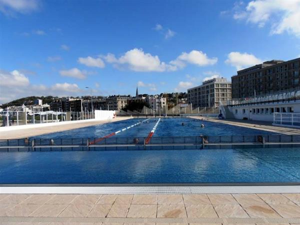 Piscine du Club Nautique Havrais