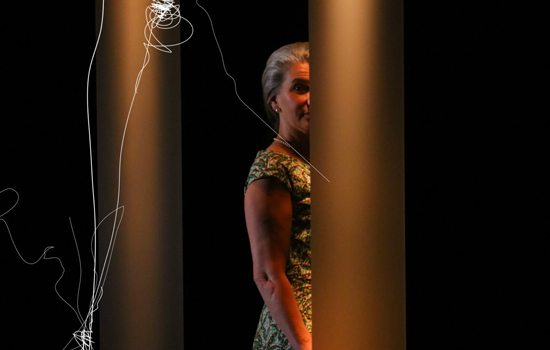 Théâtre : Simone en Aparté