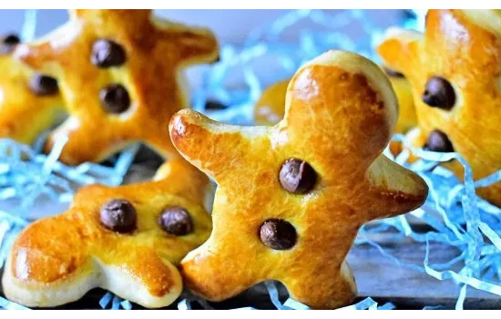 Atelier pâtisserie : Maneles - Brioche bonhomme de Saint-Nicolas