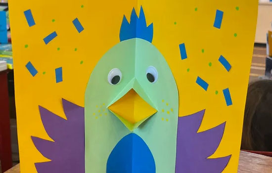 Atelier carte poussin en pop-up