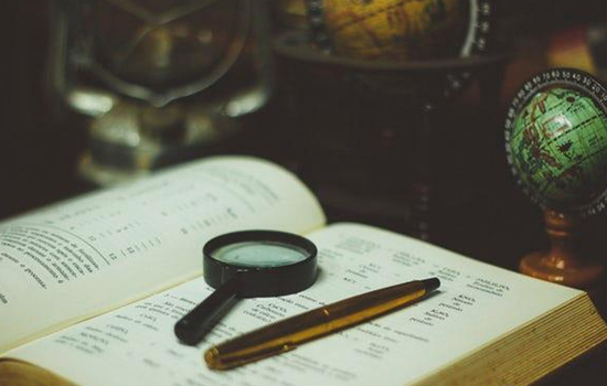 L'Explorateur : Les énigmes des petits détectives