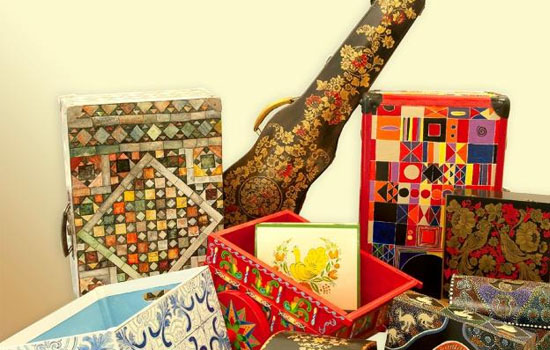 Exposition : 26 ans de fleurs de bois