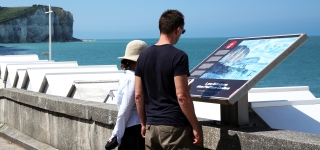 Table de lecture impressionniste n°8 - Les Falaises des Petites-Dalles