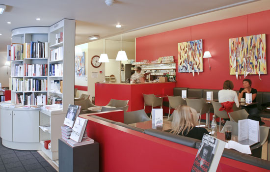 Le café de la librairie - La Galerne
