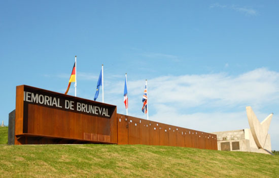Bruneval Denkmal