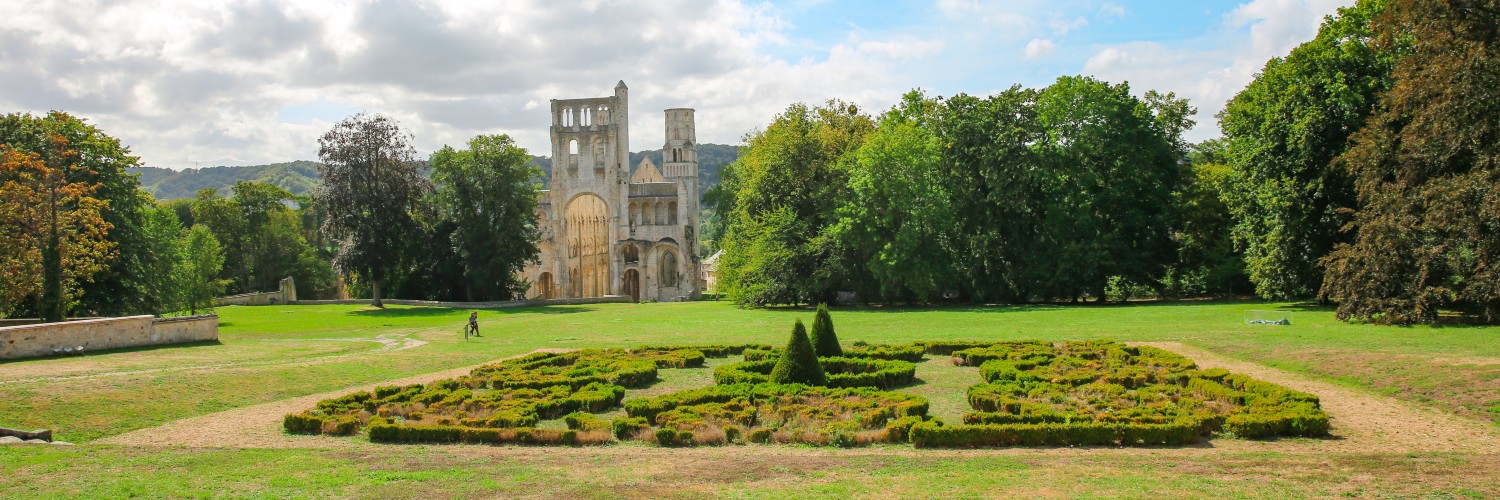 Jardin de l'Abbaye de Jumièges SeineMaritime, Outstanding Normandy Jardin de l'Abbaye de Jumièges SeineMaritime, Outstanding Normandy