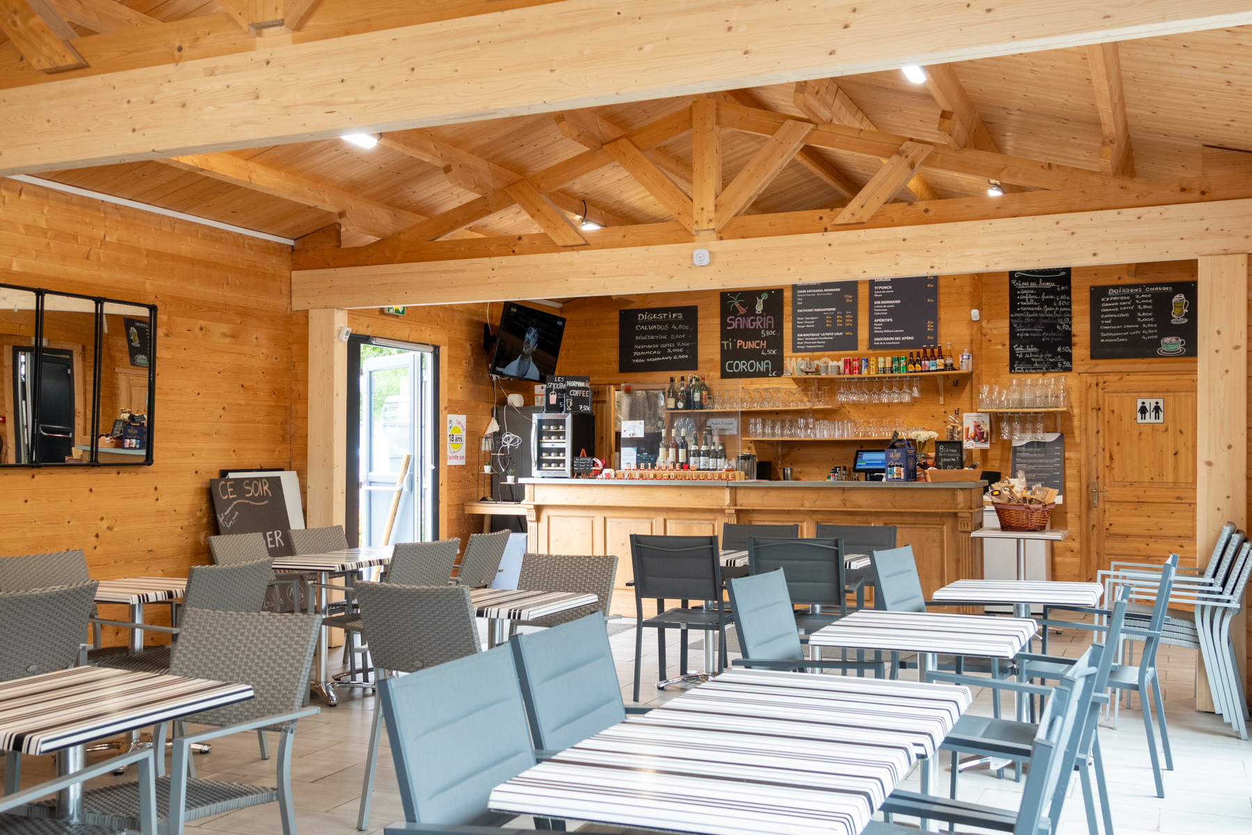 Snack-bar